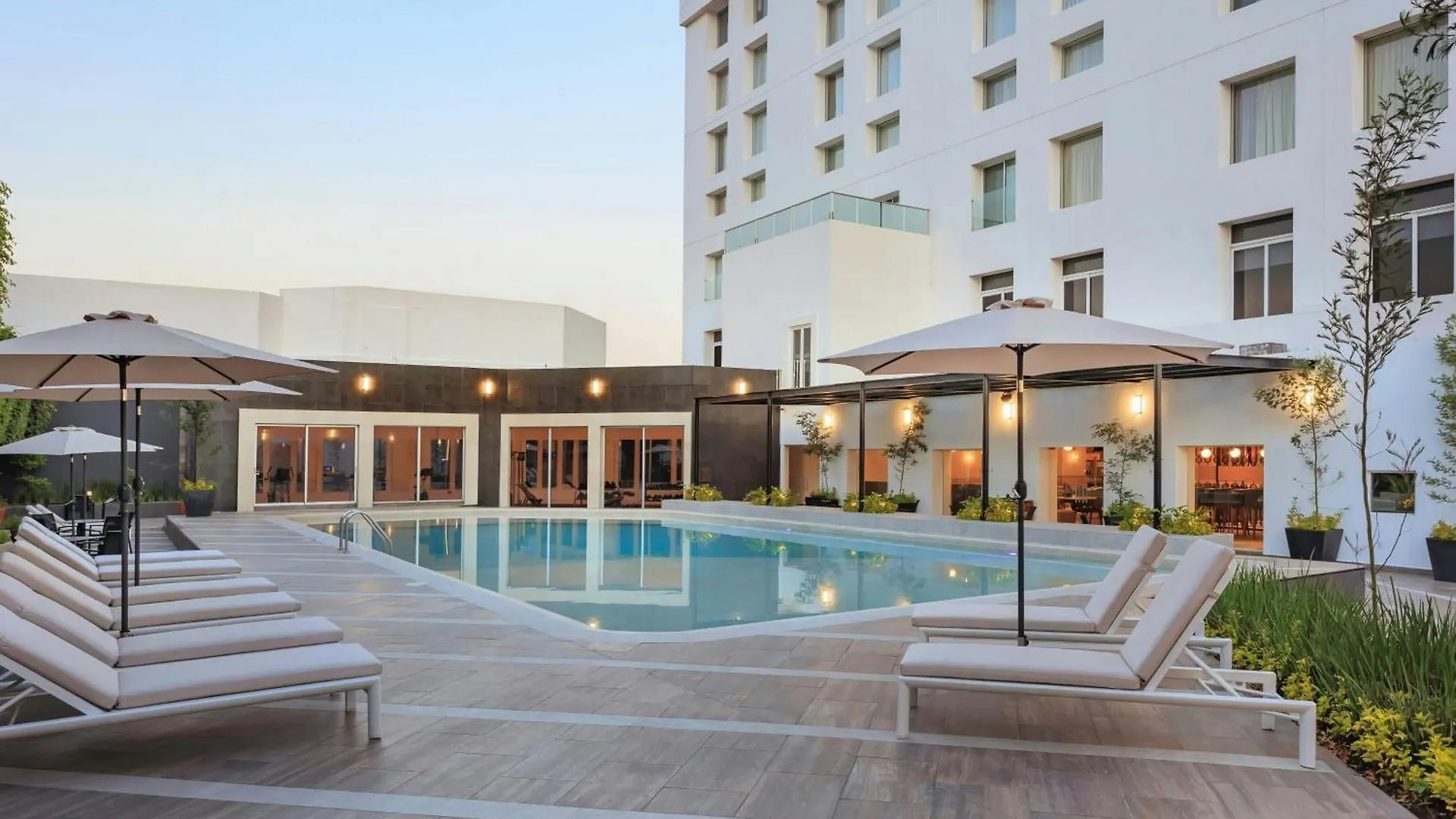 Courtyard by Marriott Puebla Las Animas Hotel