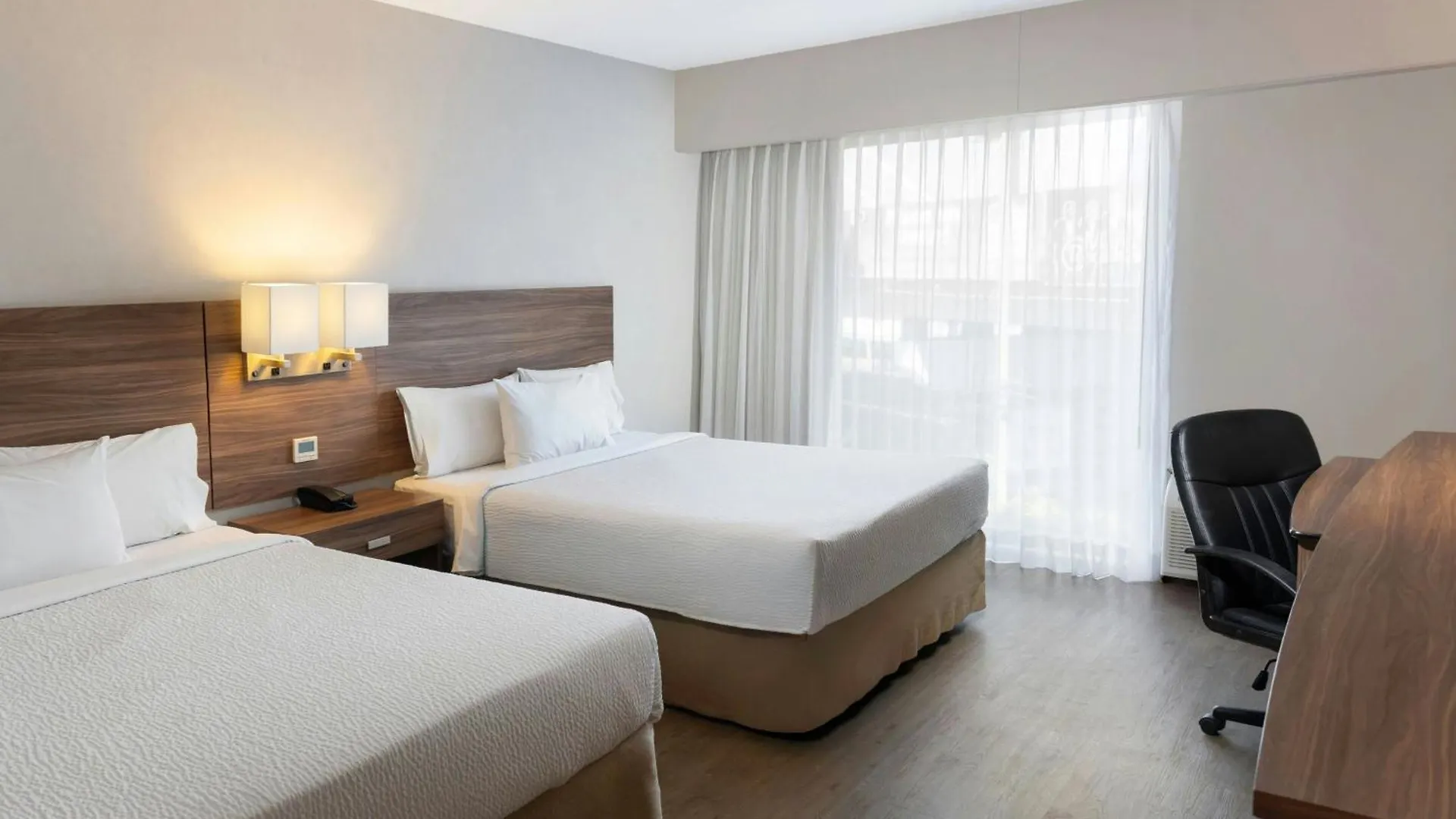 Courtyard By Marriott Puebla Las Animas