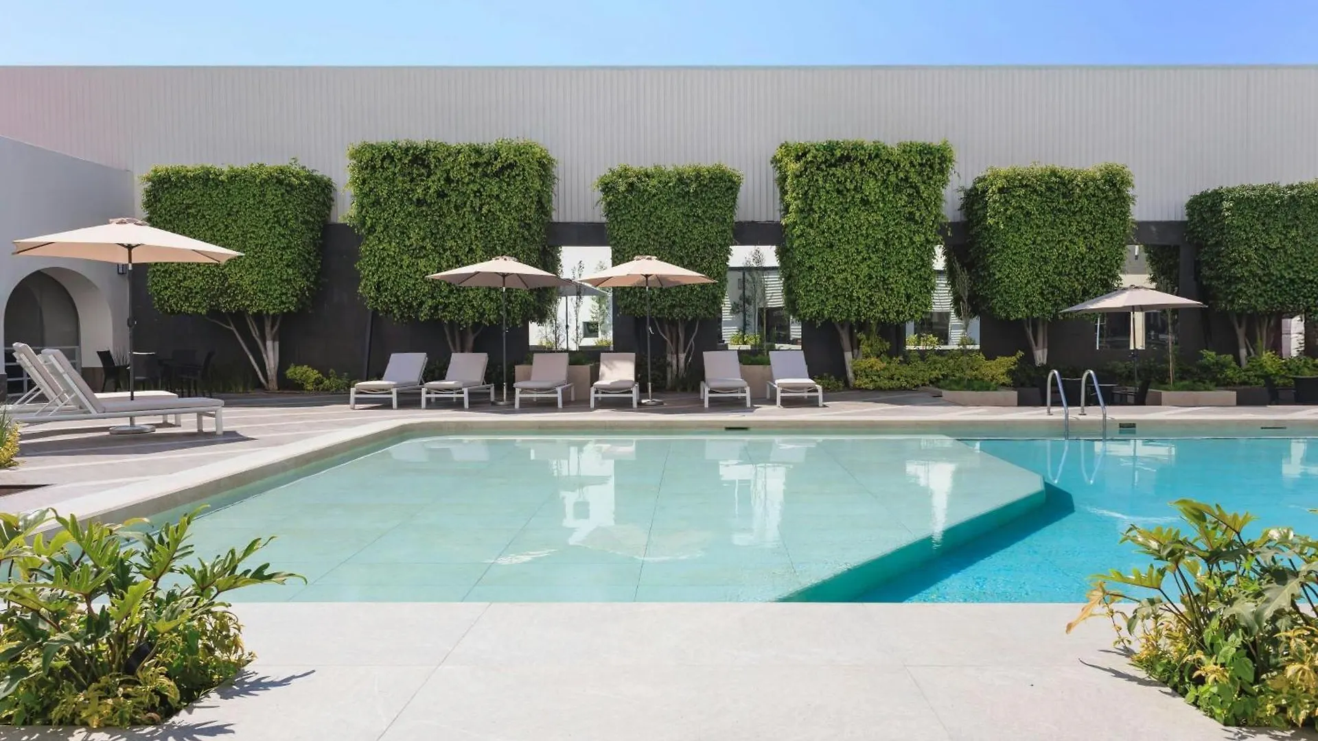 Courtyard By Marriott Puebla Las Animas Otel